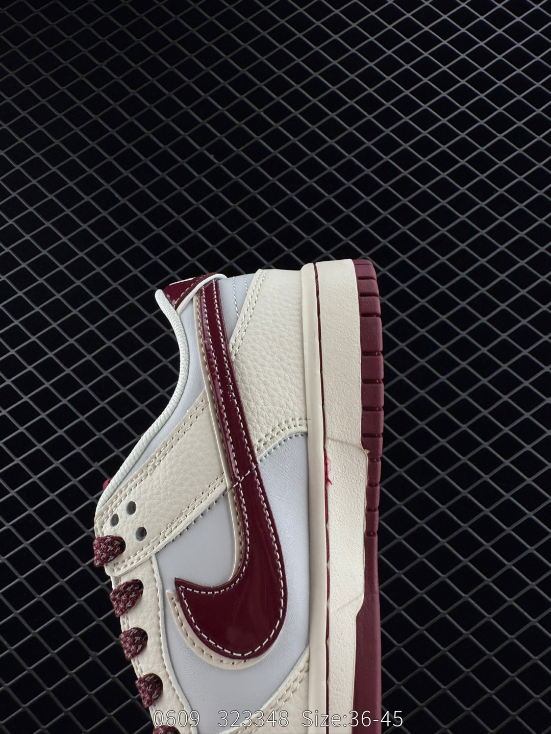 Travis Scott x Air Jordan 1 ” Reverse Mocha “